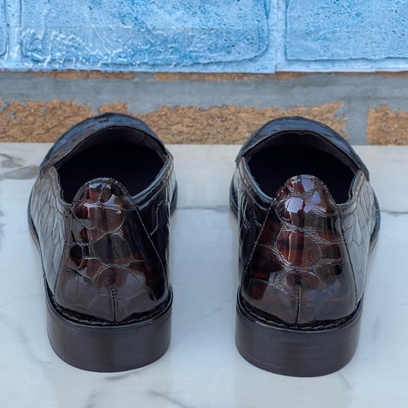 Stuart Weitzman reptile print loafer size 8 - Picture 7 of 11